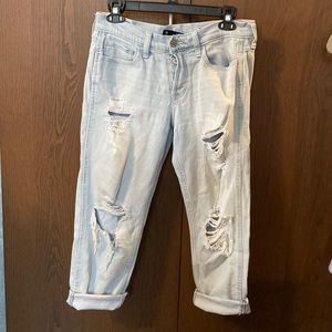 Hollister Boyfriend Jean